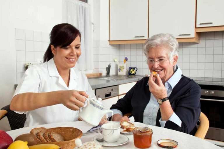 CHC43015 – ​Certificate IV in Ageing Support 768x512