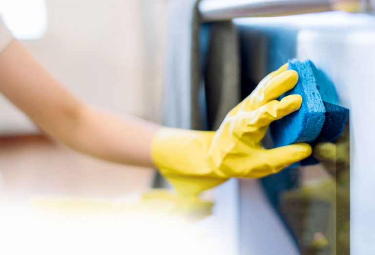 Office Cleaning 768x522