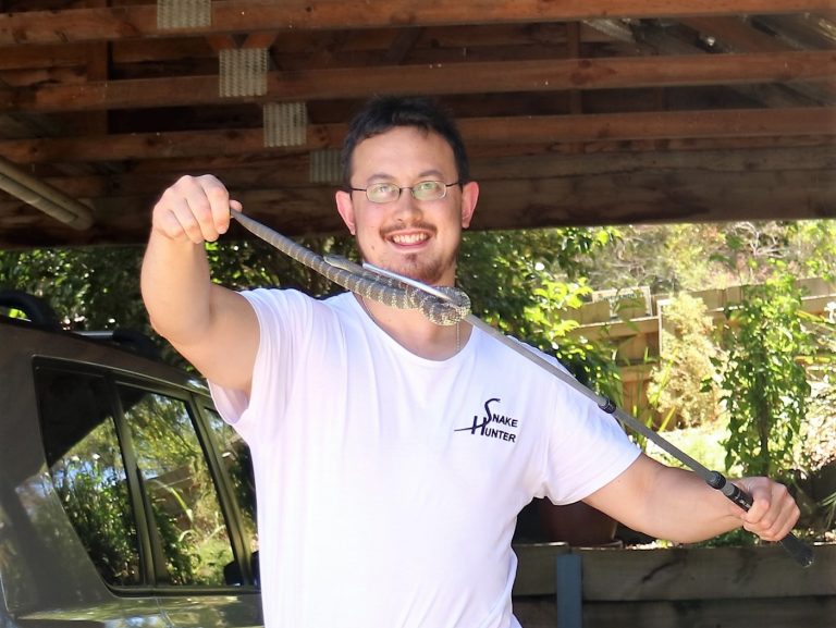 Snake Catchers in Melbourne 768x577