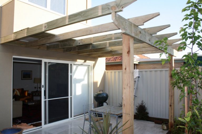 opening roof pergola 768x512