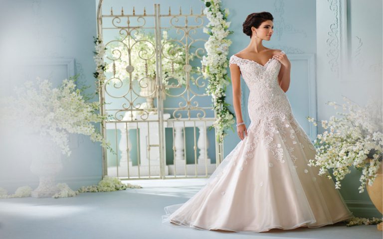 wedding gown goldcoast 768x480