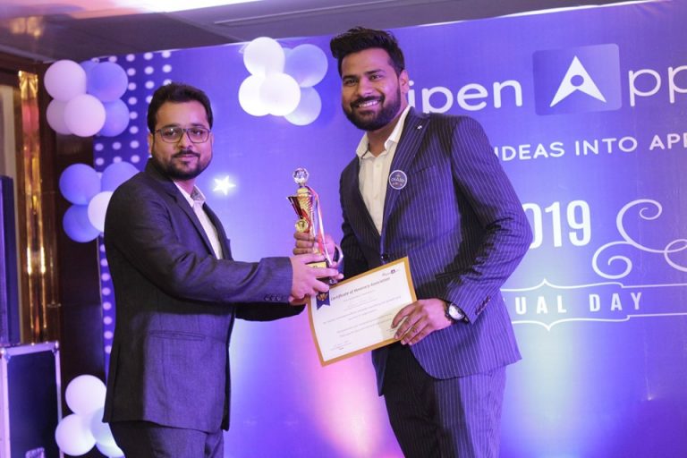 Award ceremony of RipenApps3 768x512