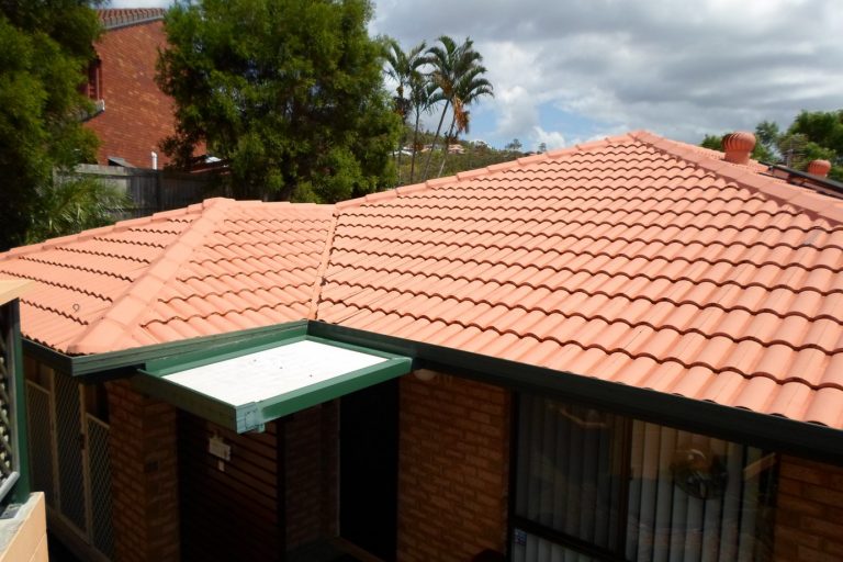 Roof before 11 March 2013 02 768x512