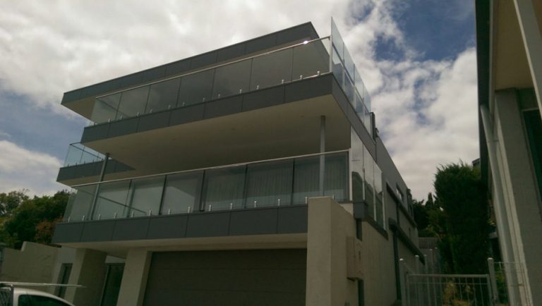balcony railing 768x434
