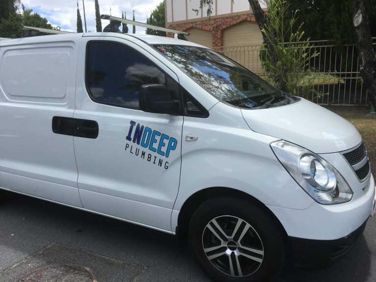 emergency plumbers gold coast 768x576