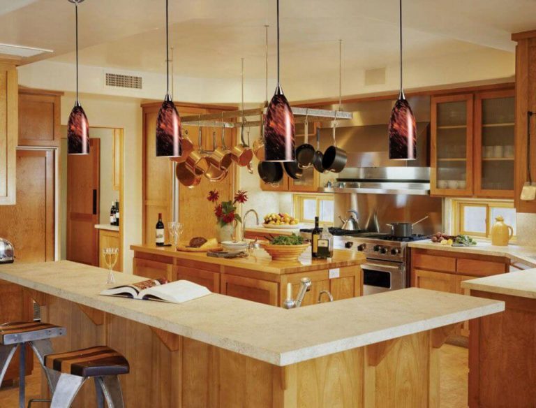 Rattan pendant 768x584