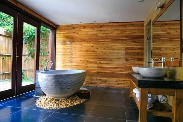apartment bathroom bathtub 2134224 1