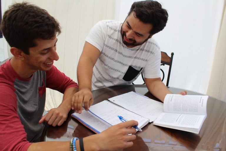 students study studying 330291 768x512