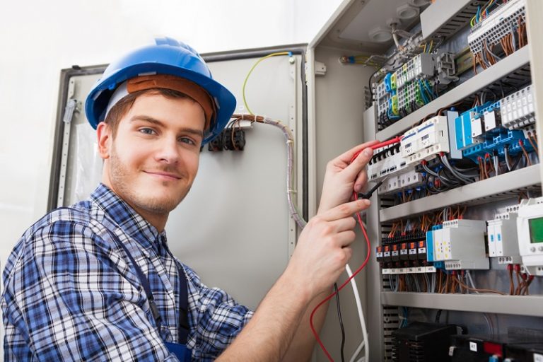 Electrician 768x512