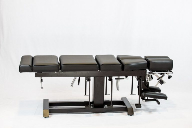 chiropractic tables 2 768x512