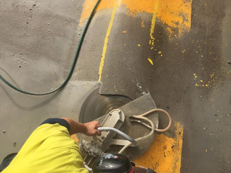 services flush cutting and chain sawing p2 768x576