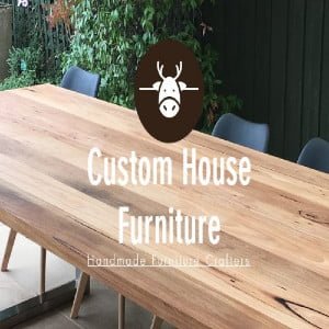 Custom House Furniture Logo
