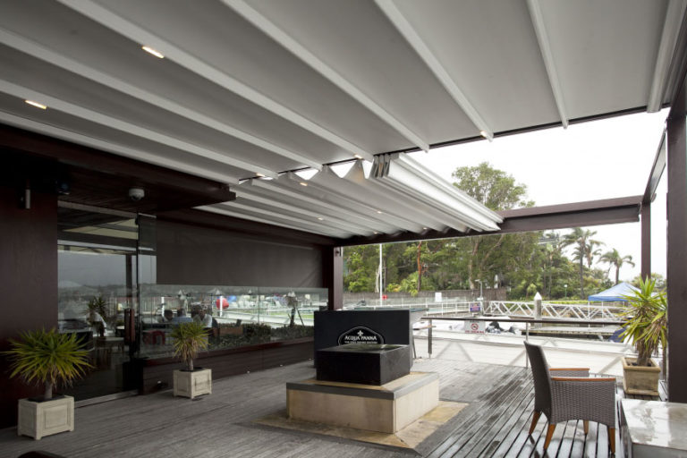 Louvered Roof Pergola in Marrickville Eurola 768x512
