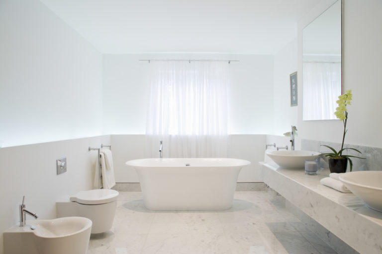 bathroom renovations in sydney 768x512