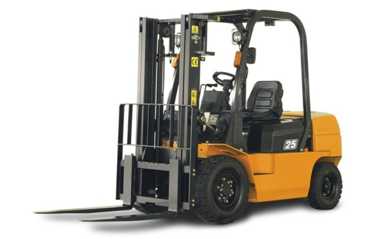 forklift truck 768x480