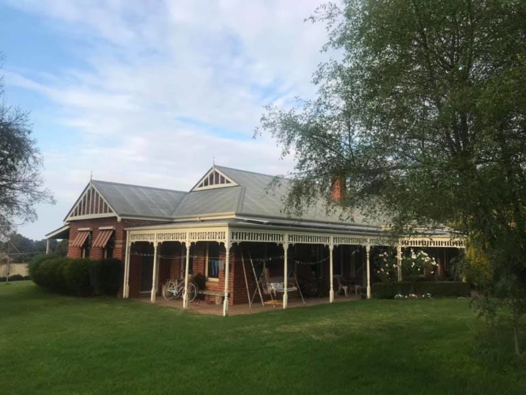 full restoration of tin roof 768x576