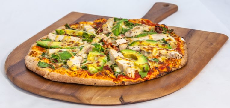 pizza avocado chicken flat 768x360