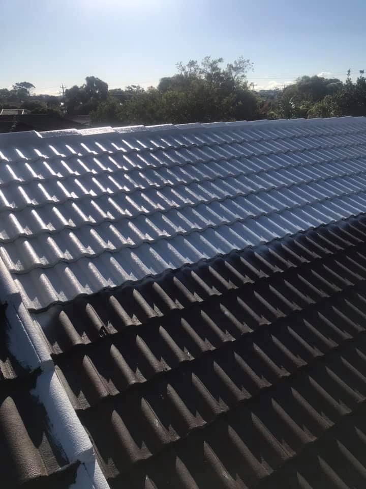 roof restoration mornington in process
