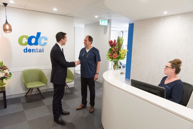 Emergency Dentist Sydney NSW1 768x513