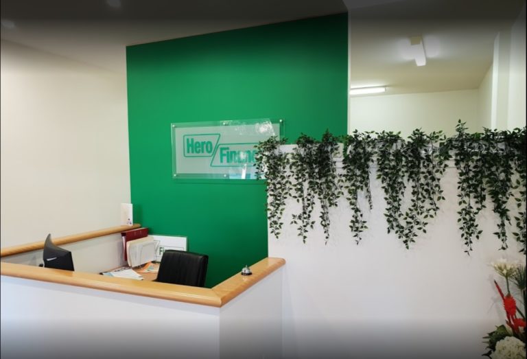 HeroFinance.com .au office desk 768x523