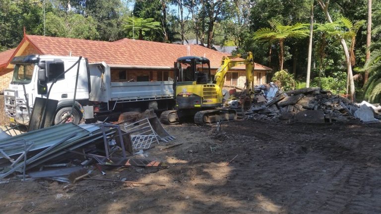 House Demolition 2 768x432