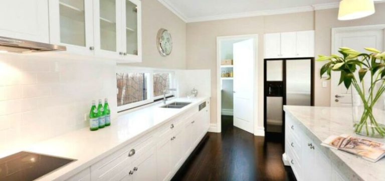 marble kitchen benchtop 768x363