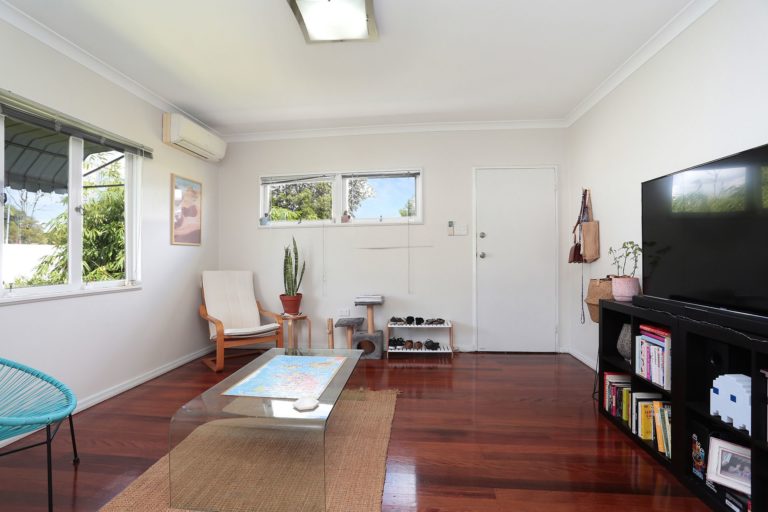 002 13 Mackenzie St 768x512
