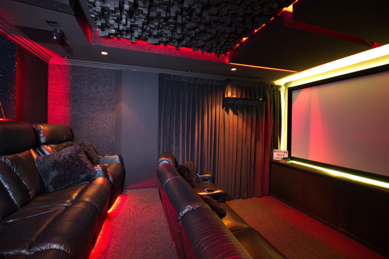 custom home theatre perth 768x512