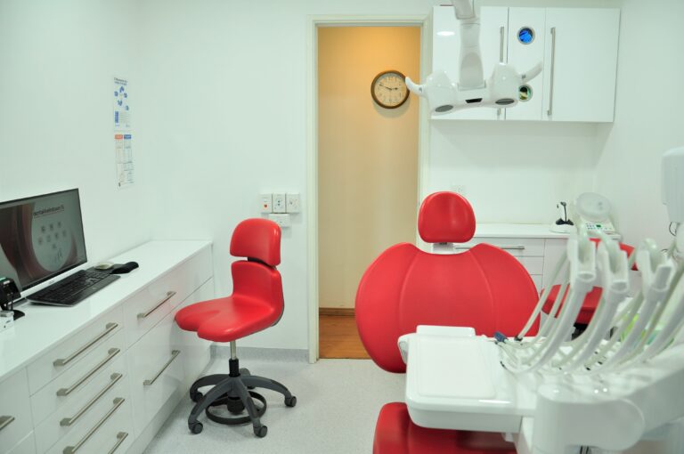 Epsom Dental Care dentist Belmont Dentist  768x510