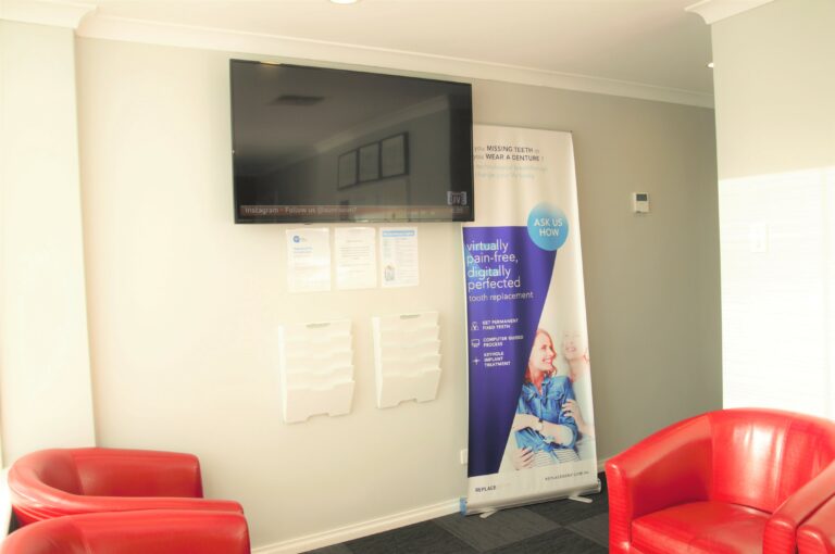 Epsom Dental Care dentist Belmont Waiting Area 768x510