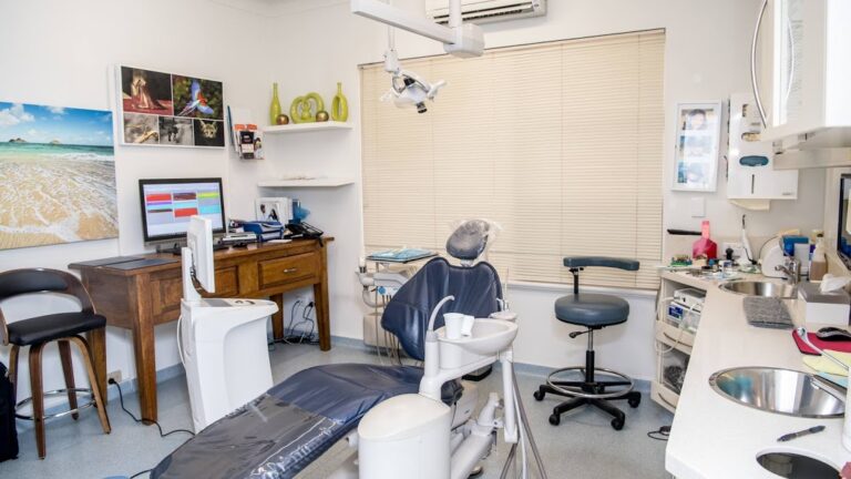dental clinic claremont 768x432