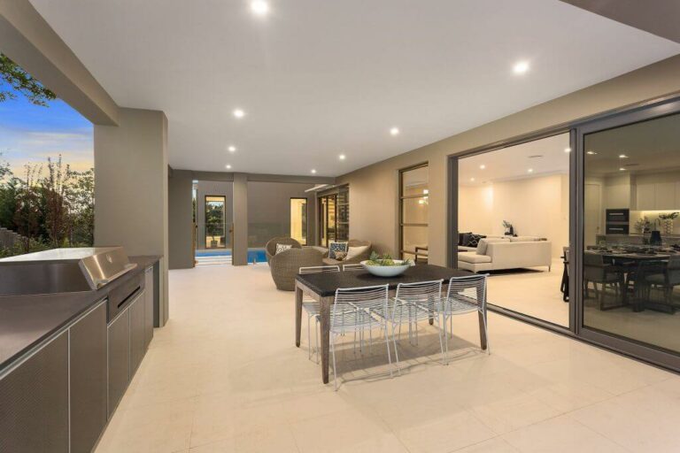 gallery 8 768x512