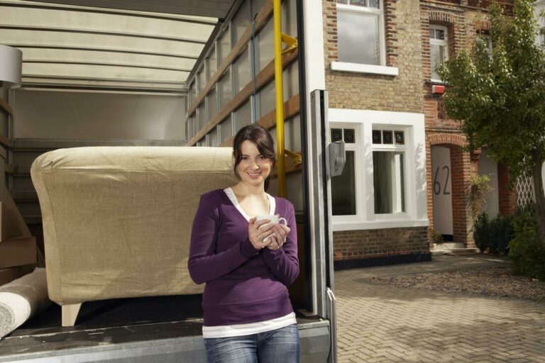 house movers brisbane furniture removals 768x512