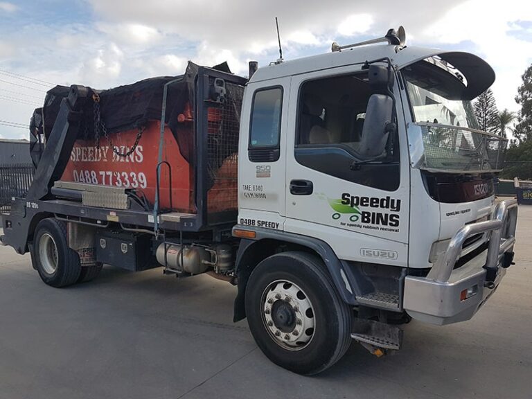 skip bins servicing brisbane min 768x576