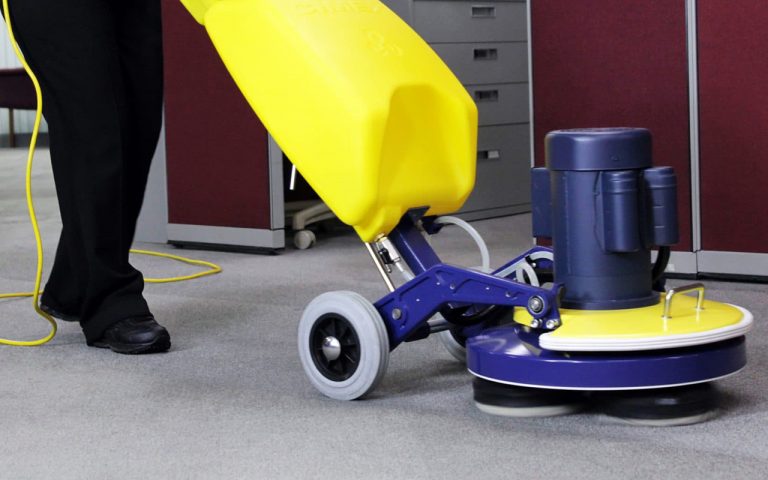 Commercial Carpet cleaning 768x480 1