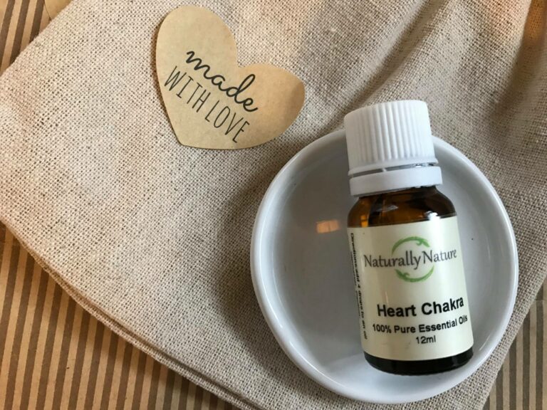 Heart chakra essential oil 2 768x576