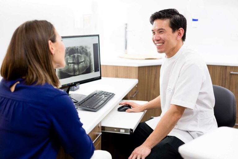 Slider 5 Patient consult 768x512