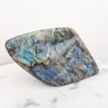 labradorite stone