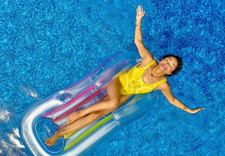 pool solar system 768x535
