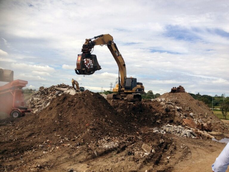 services house demolition 1 768x576
