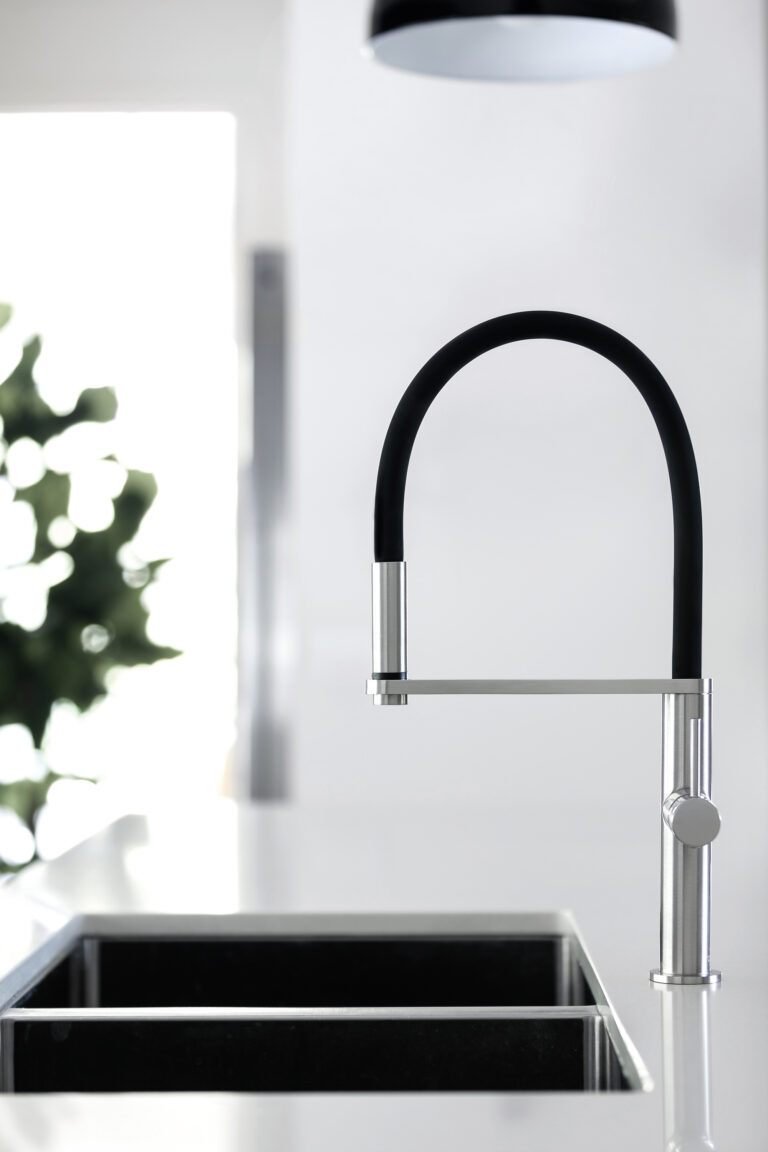 Blix Flexible Hose Sink Mixer 768x1152