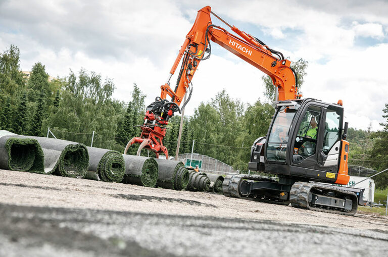 Hitachi ZX85USB 5 Excavator Hire 768x509