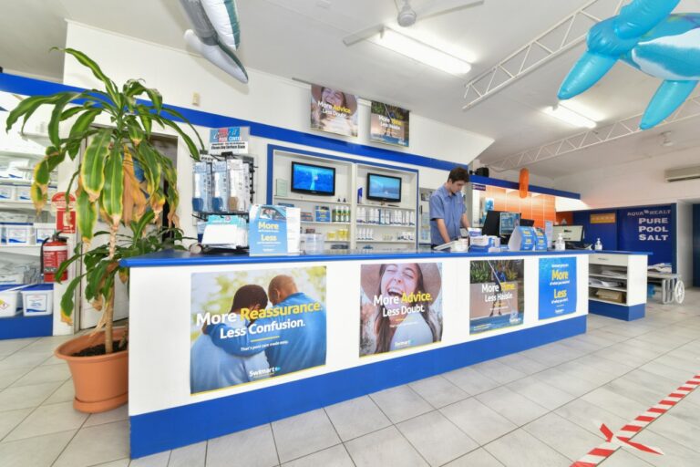 Swimart Store 1 768x512