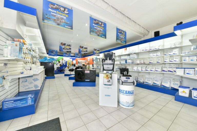 Swimart Store 2 768x512