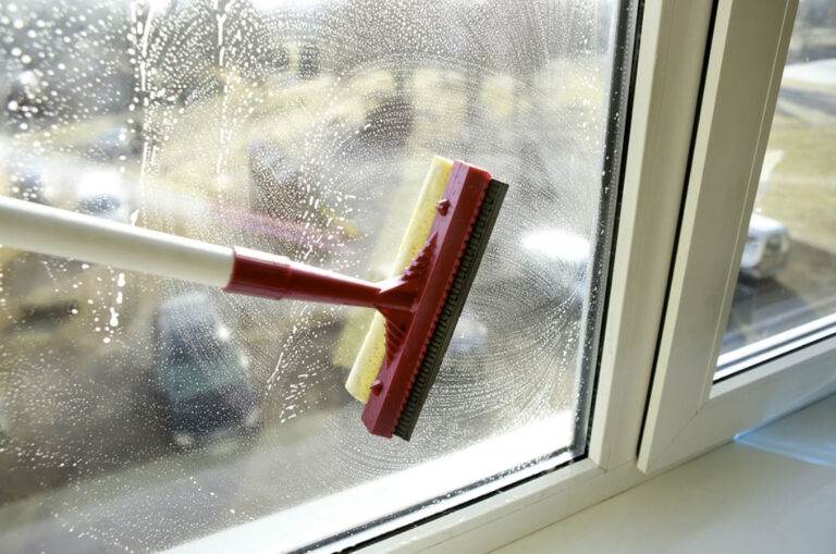 cleaning company brisbane 4 768x509
