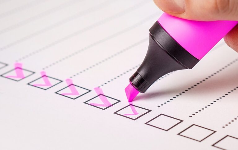 checklist 2077020 960 720 768x483