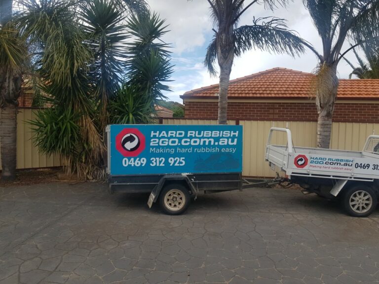 hardrubbish truck 768x576