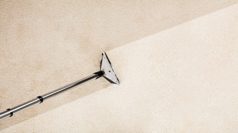 Carpet Cleaning Cover 2 768x432