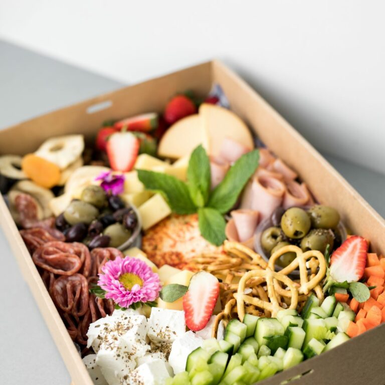 Etto Catering picnic catering box 768x768
