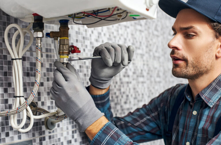 Plumber in Ipswich 768x504